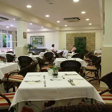 Apartament Jardin Del Conde *